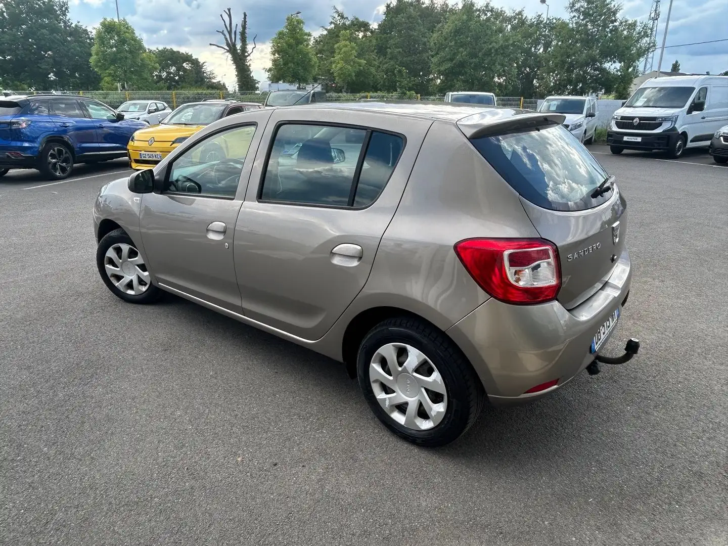 Dacia Sandero 1.2 16V 75CH LAUREATE - 2
