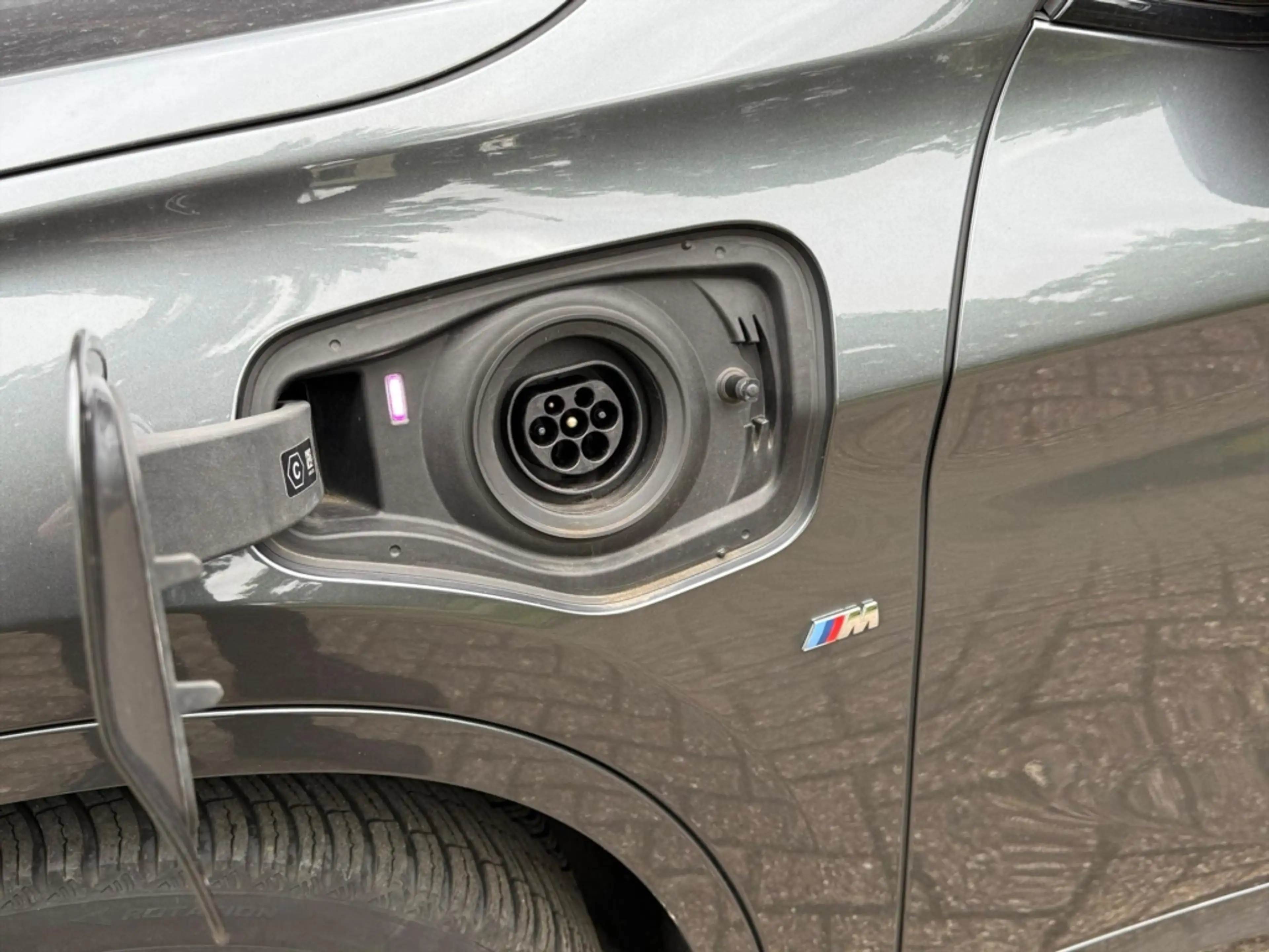 BMW X1 xDrive25e 220pk Aut — photo 9