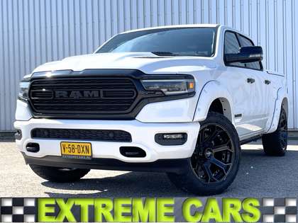Dodge RAM 1500 pick up 4x4 Crew Cab Limited Night
