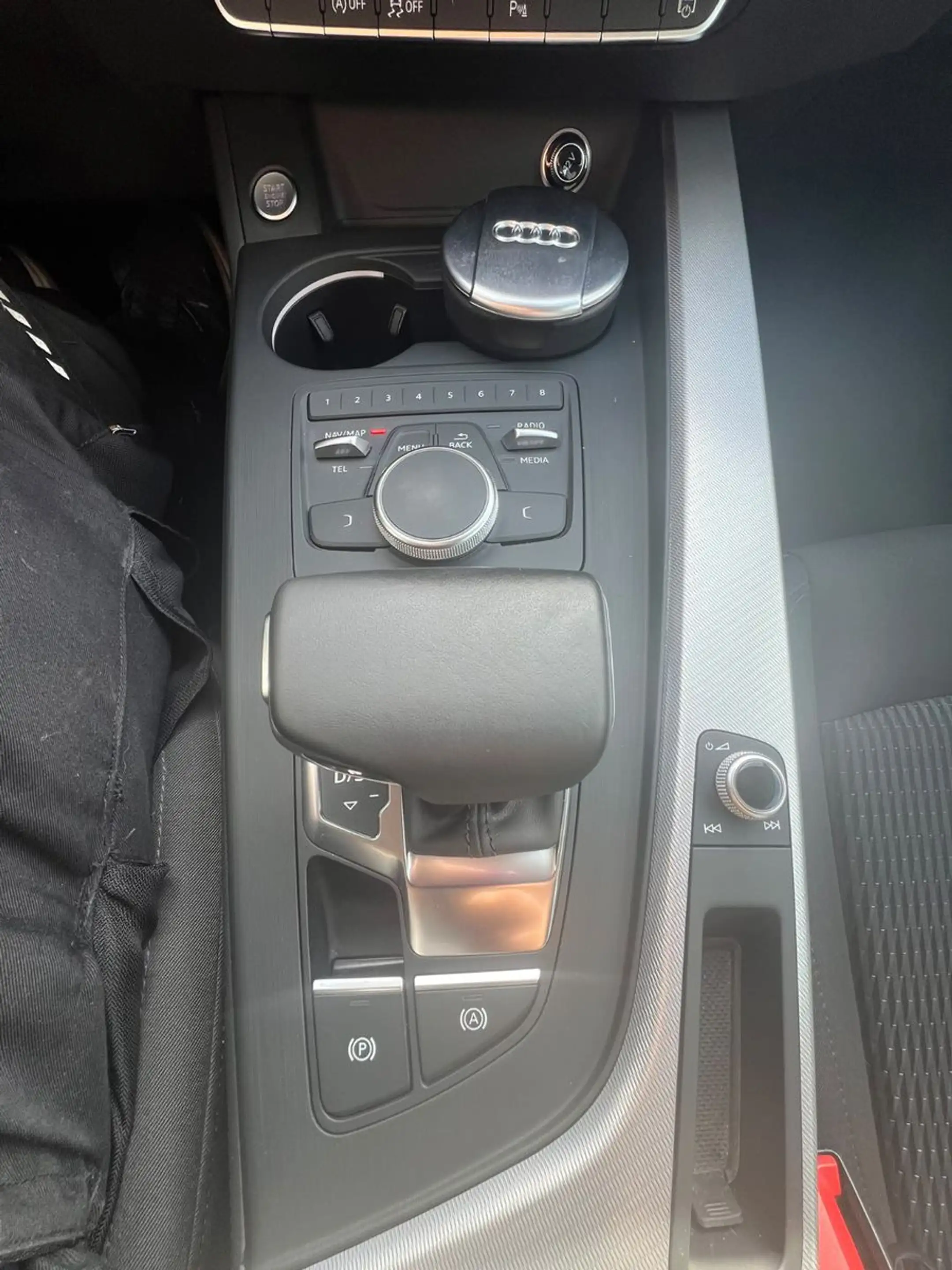 Audi A4 /1.4-110KW/Bi-Xenon/Navi/Klima/Tempom./1.Hand/ — photo 10