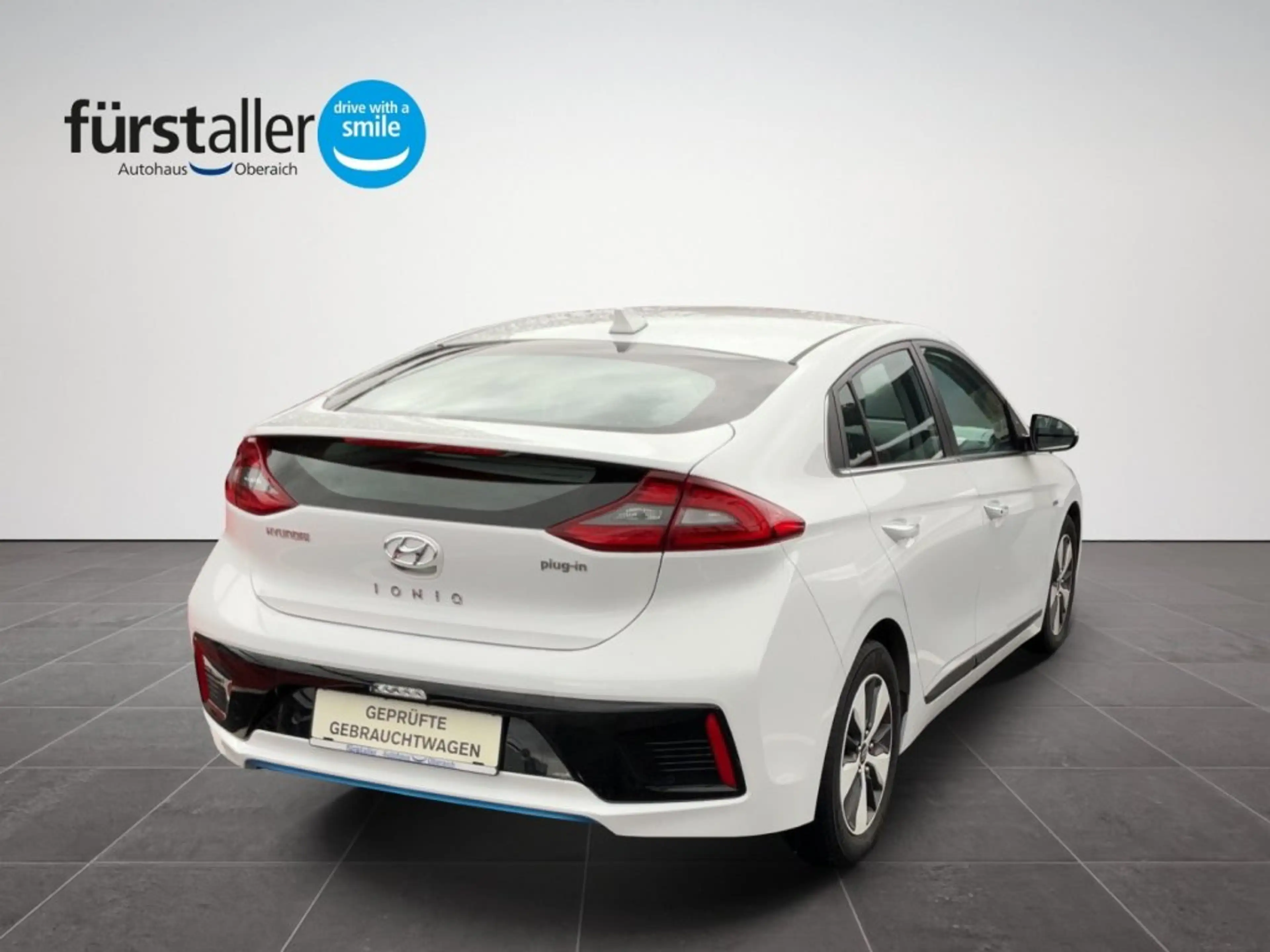 Hyundai IONIQ PHEV Level 5 — photo 5