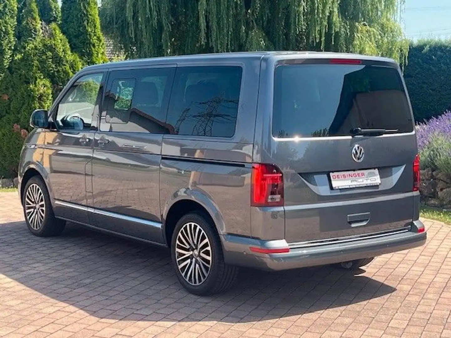 Volkswagen T6 Multivan Highline 4Motion DSG UPE: 111.584,-€ Grau - 2