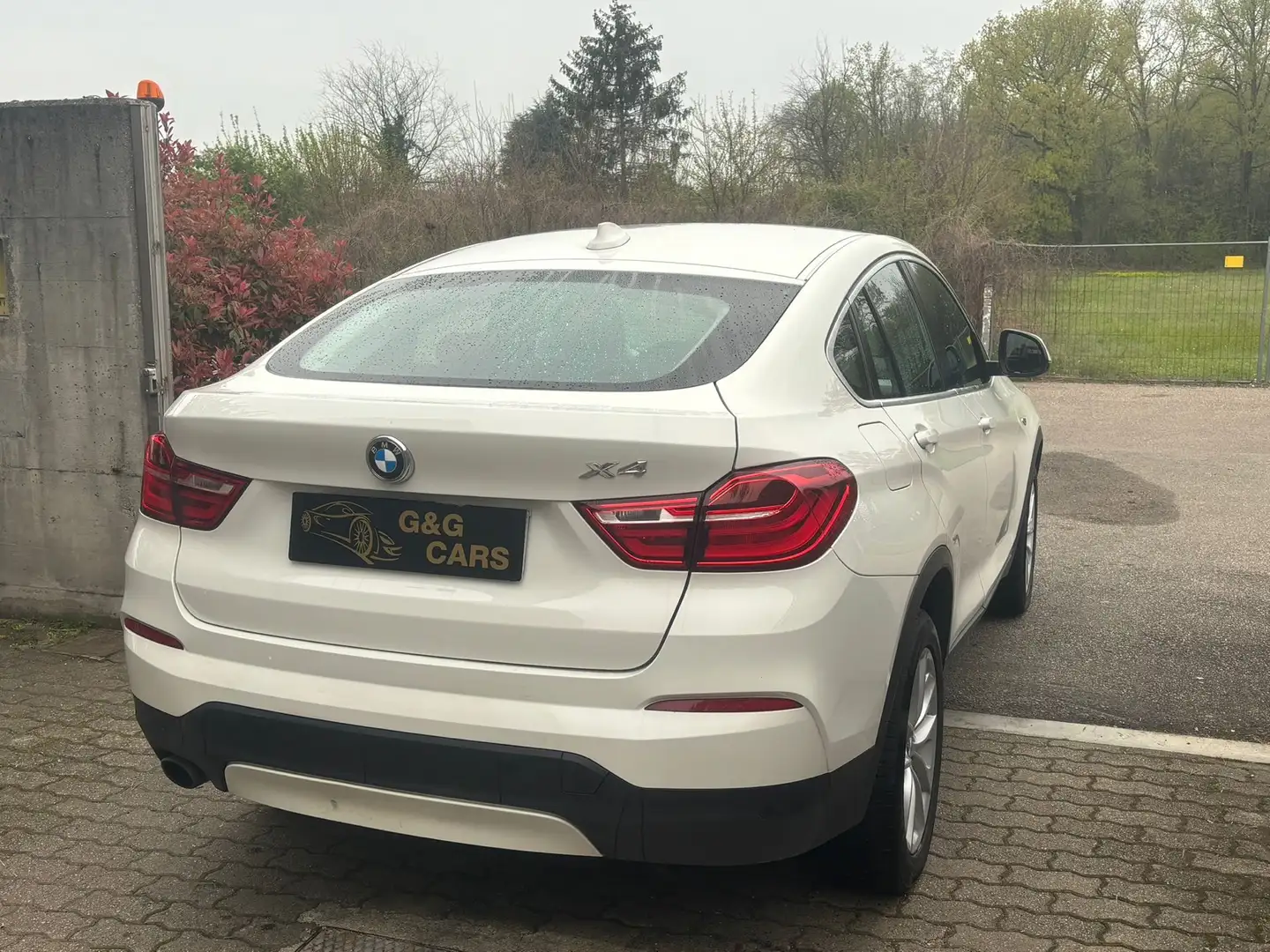 BMW X4 xdrive20d Biały - 2