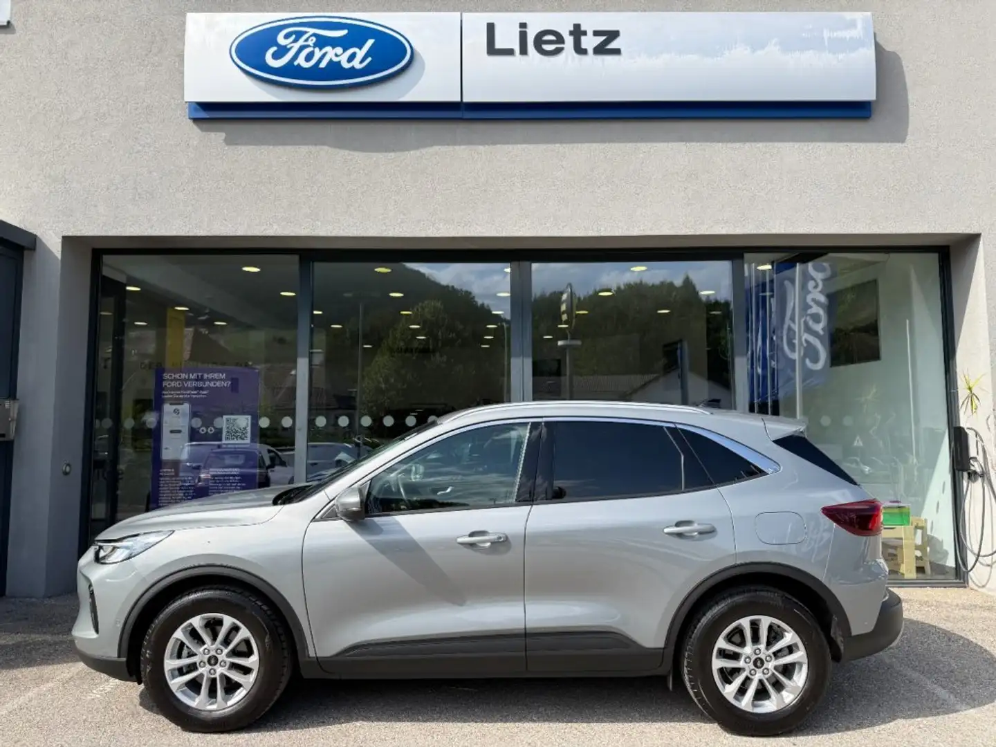 Ford Kuga Titanium 1,5EcoBoost Grau - 1