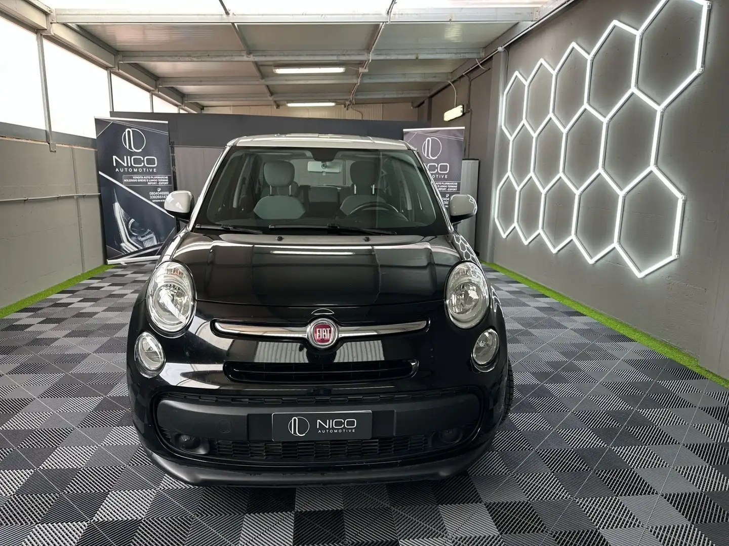 Fiat 500L 1.3 Multijet 85 CV Lounge Zwart - 2
