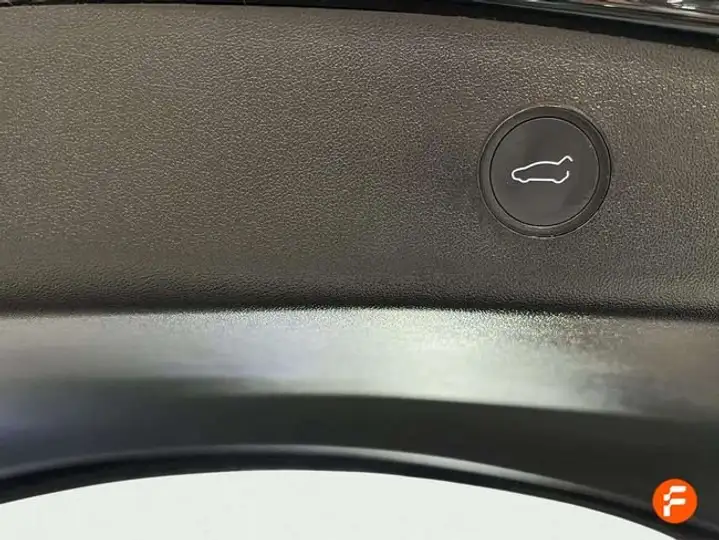 Tesla Model 3 2024, foto 20