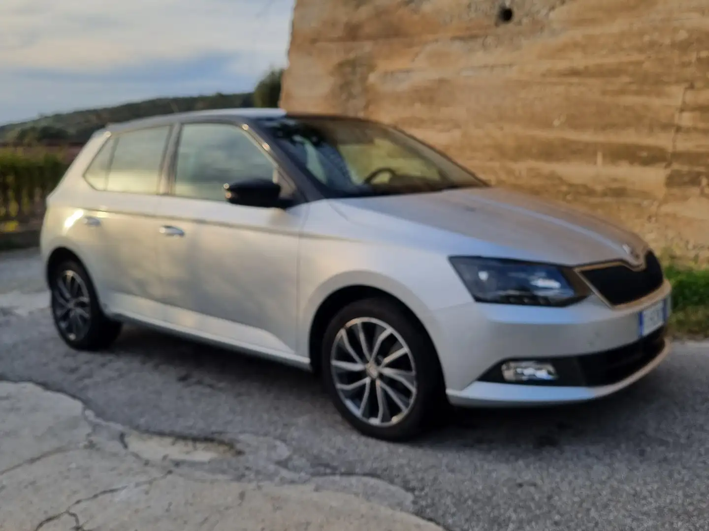 Skoda Fabia 1.0 mpi Twin Color Design Edition Argento 60cv - 2