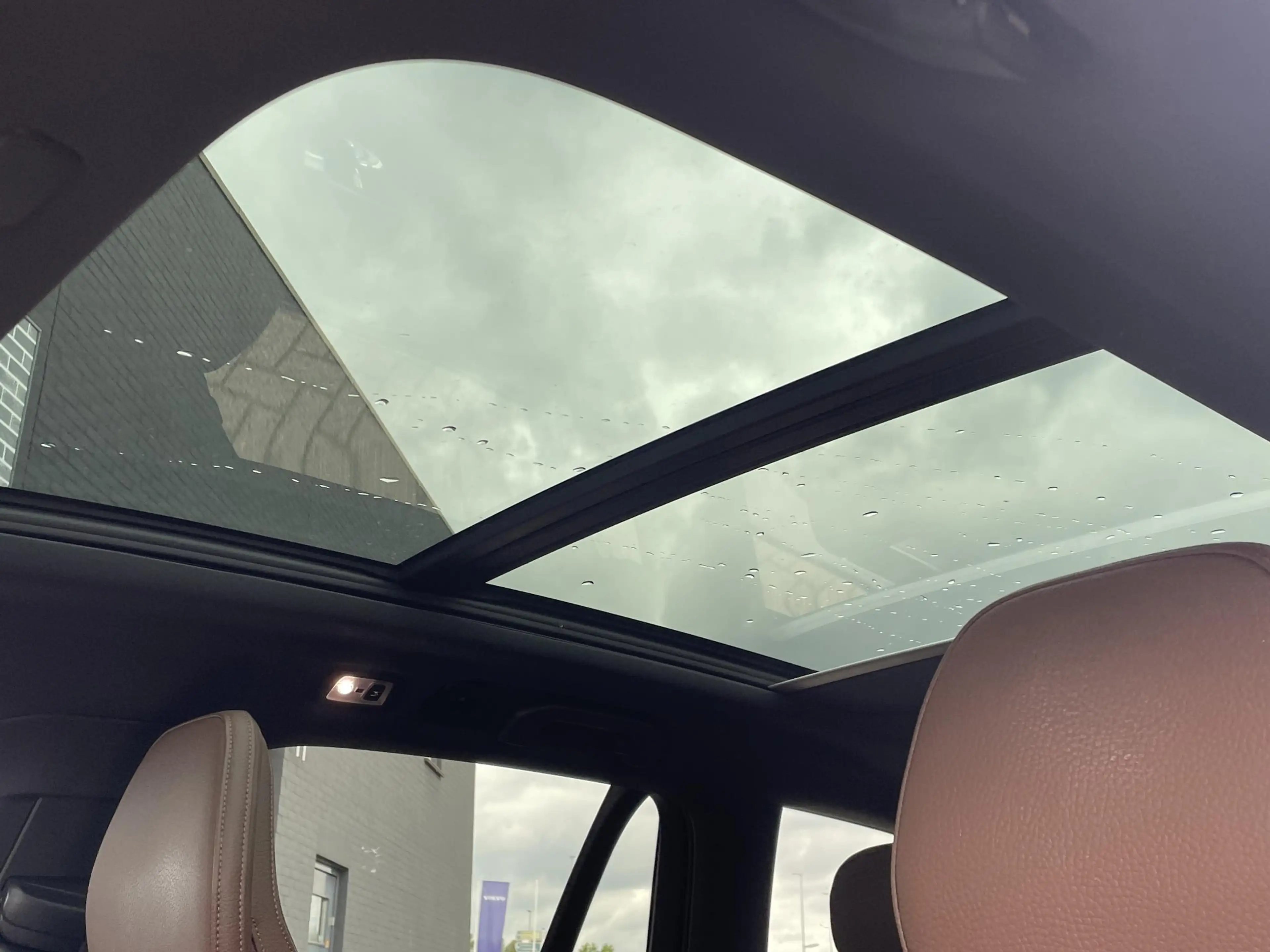 Volvo V60 Cross Country 2.0 B5 AWD Pro | Trekhaak | Panoramadak | Lederen — photo 6
