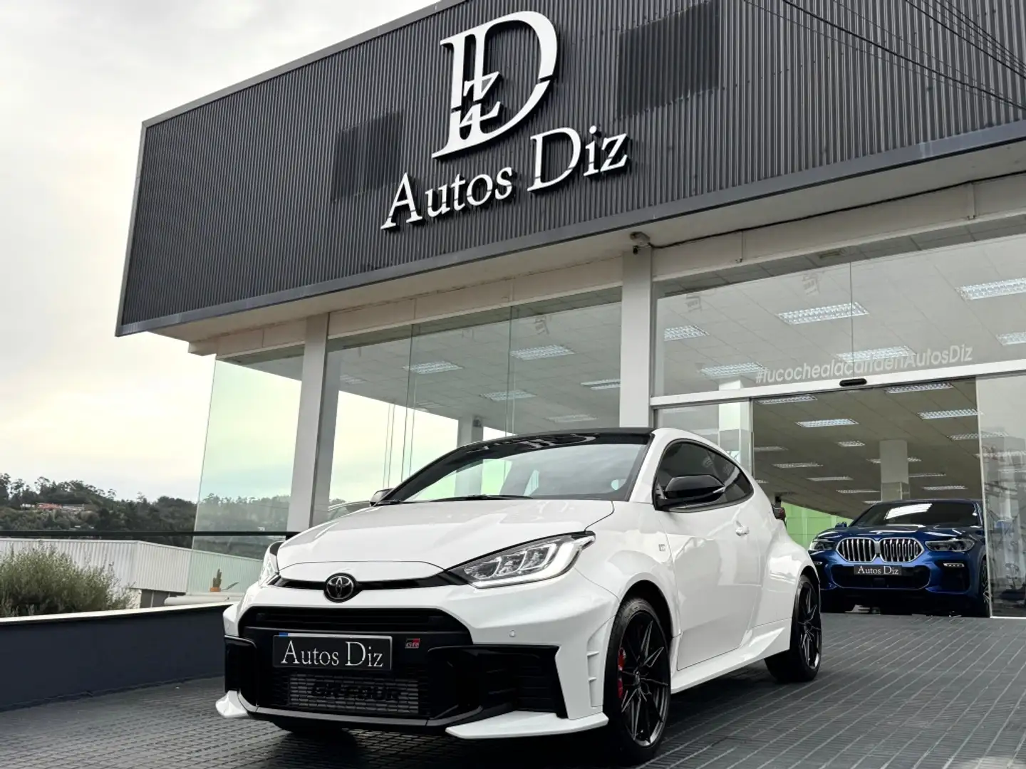 Toyota Yaris GR RZ Blanc - 1