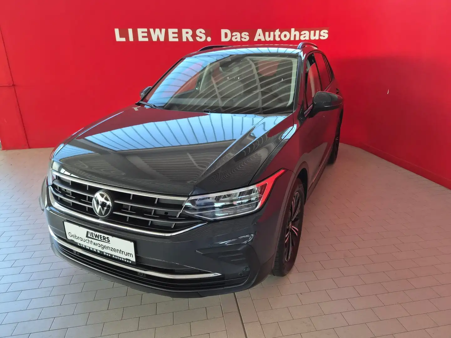 Volkswagen Tiguan Life TDI DSG Grau - 1