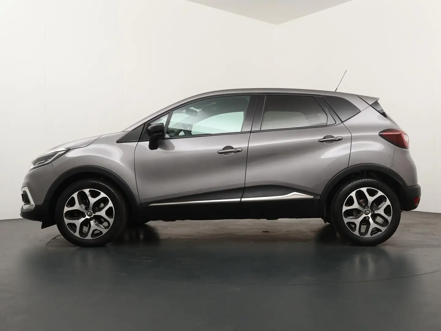 Renault Captur 1.3 TCe 130 Intens Grijs - 2