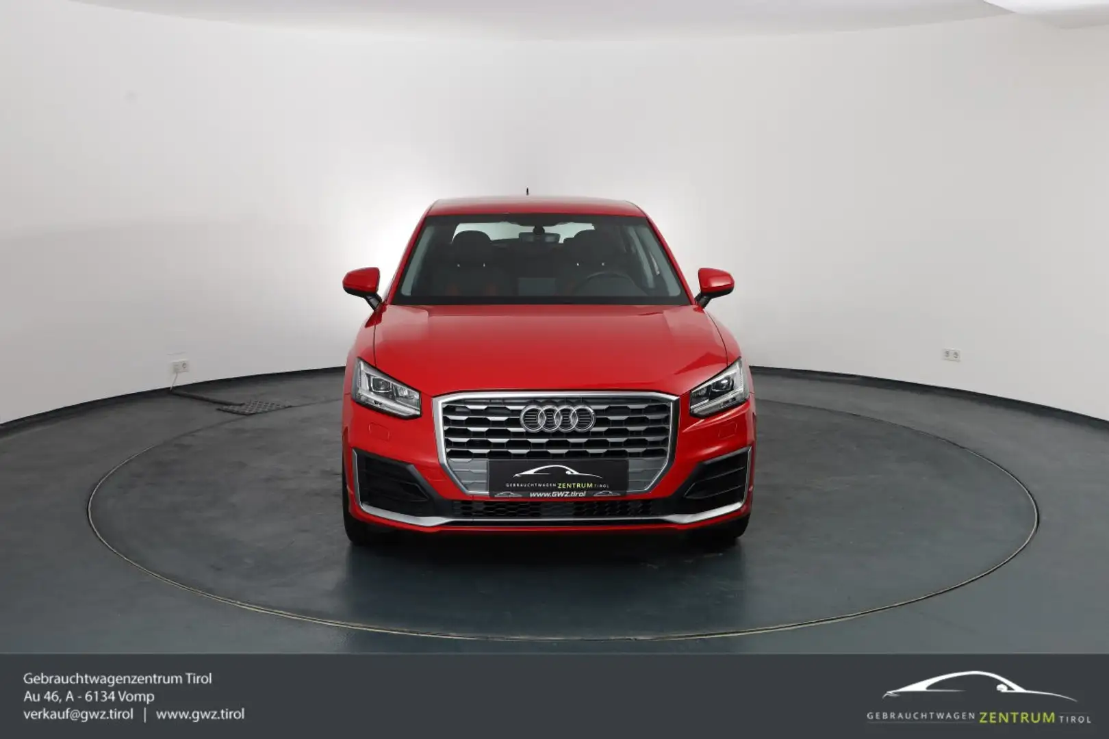 Audi Q2 30 TFSI Sport S line+ Navi Assistent Top! Rood - 2