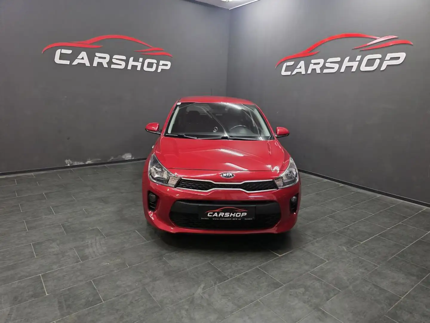 Kia Rio Titan Rot - 1