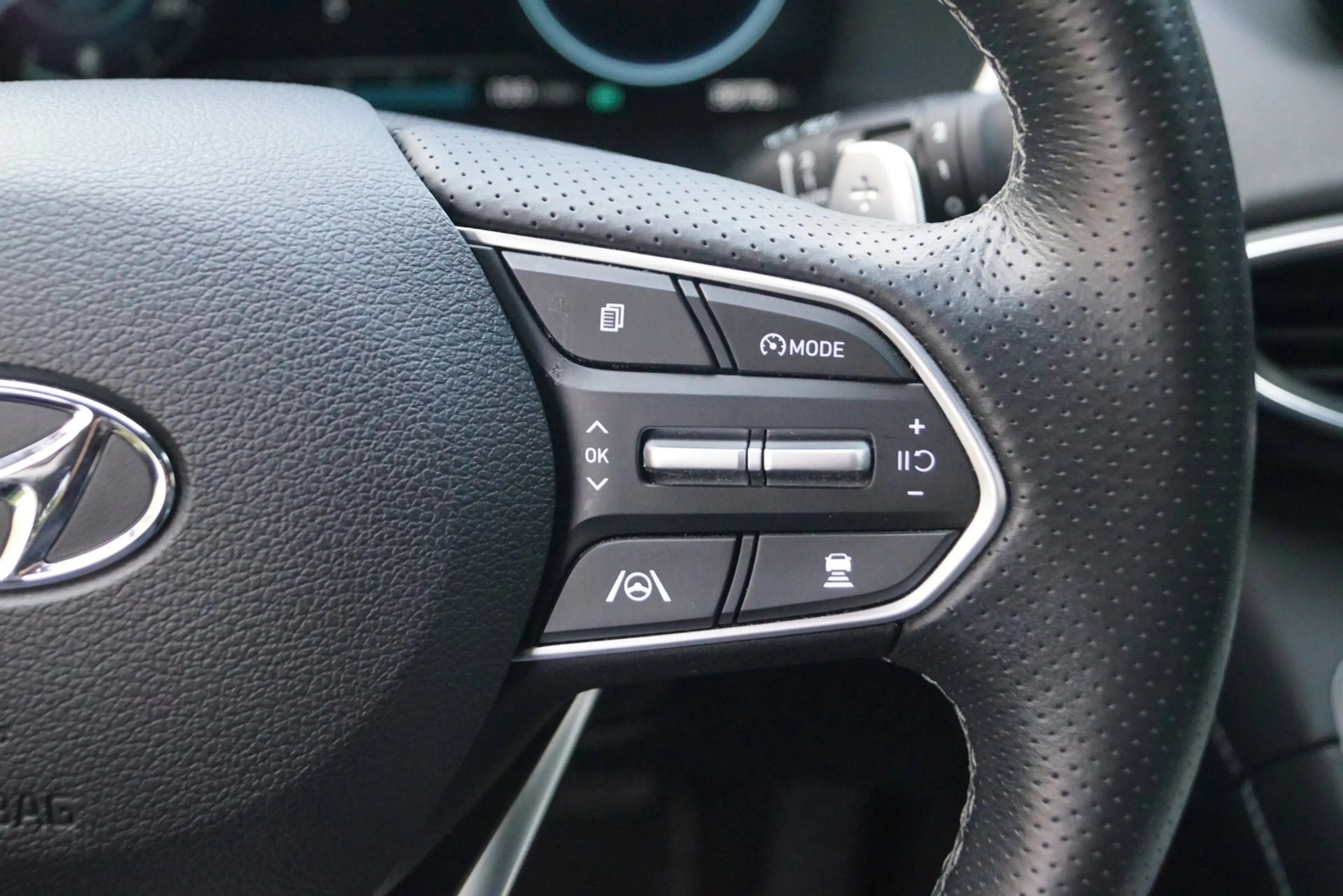 Hyundai SANTA FE 1.6 T-GDI PHEV Premium Autom Leder Sportst Stoel/S — photo 24