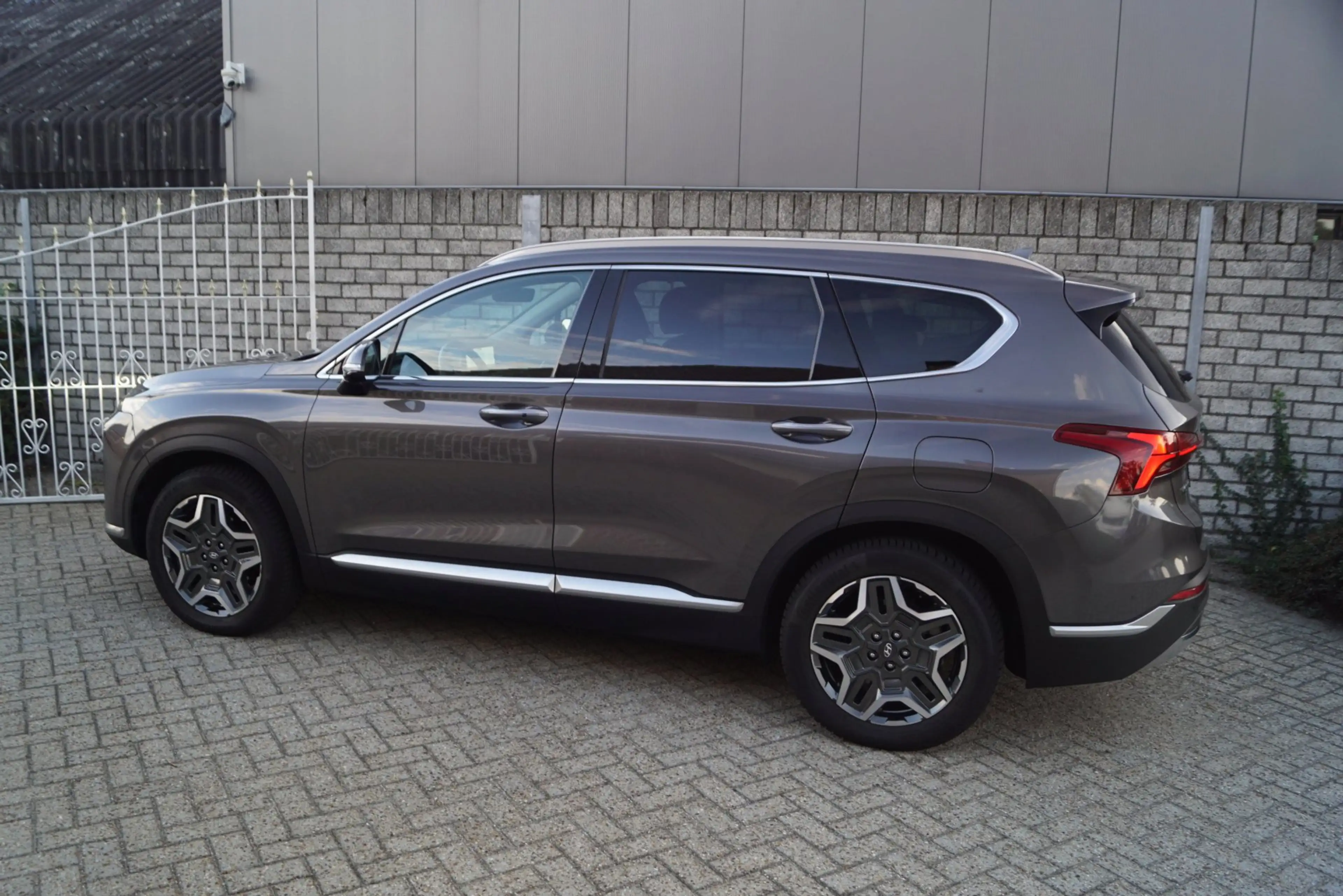 Hyundai SANTA FE 1.6 T-GDI PHEV Premium Autom Leder Sportst Stoel/S — photo 25