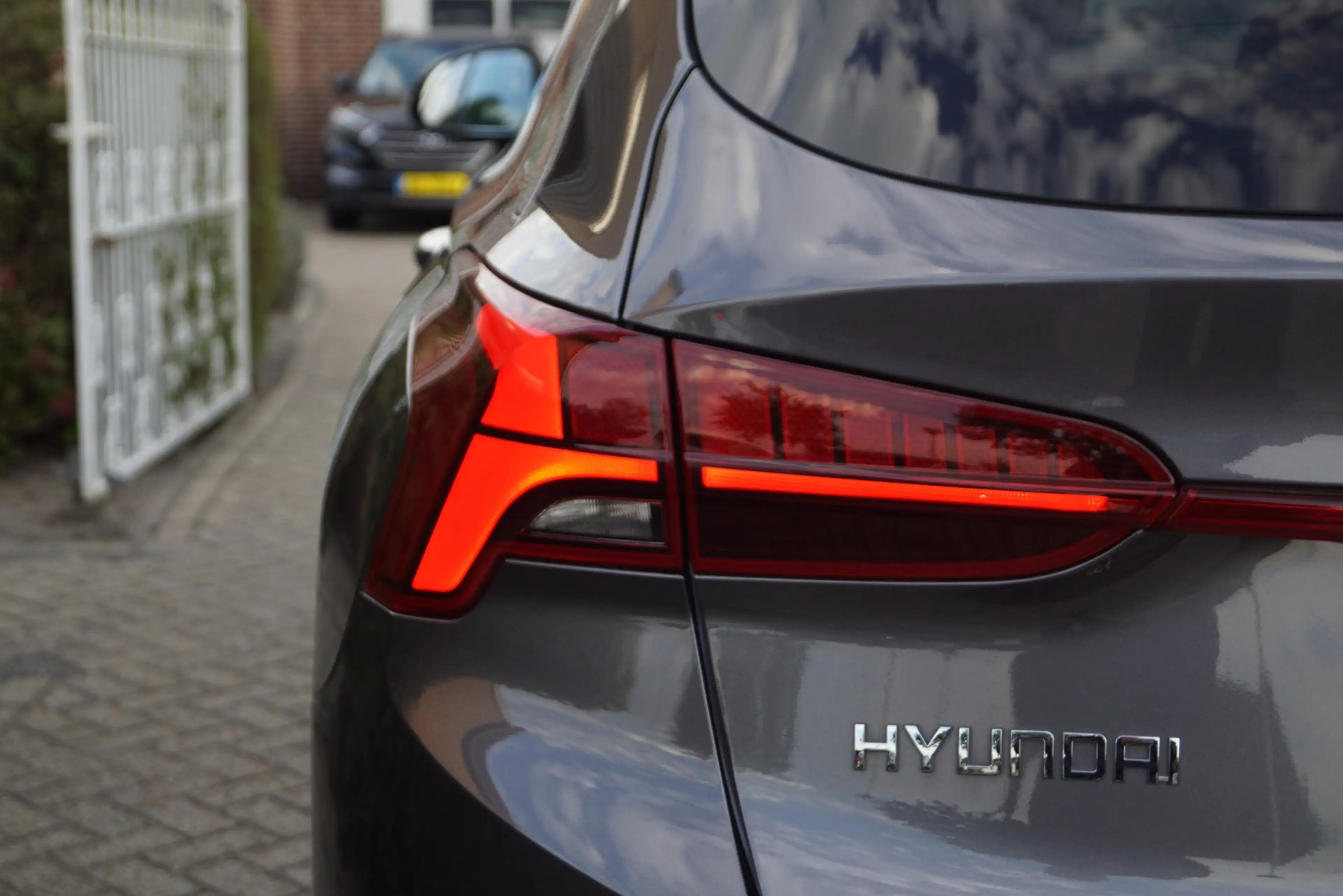 Hyundai SANTA FE 1.6 T-GDI PHEV Premium Autom Leder Sportst Stoel/S — photo 36
