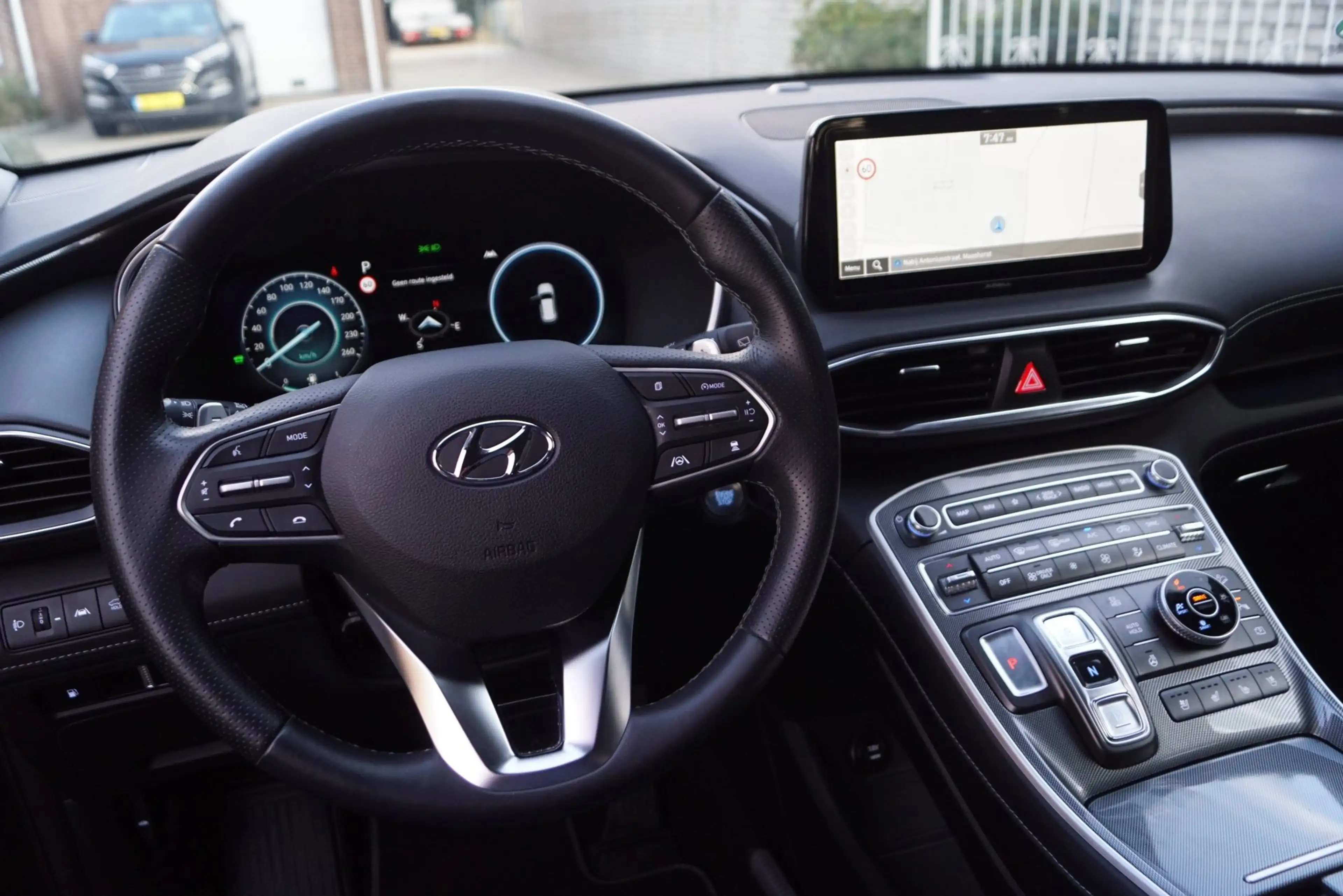 Hyundai SANTA FE 1.6 T-GDI PHEV Premium Autom Leder Sportst Stoel/S — photo 9