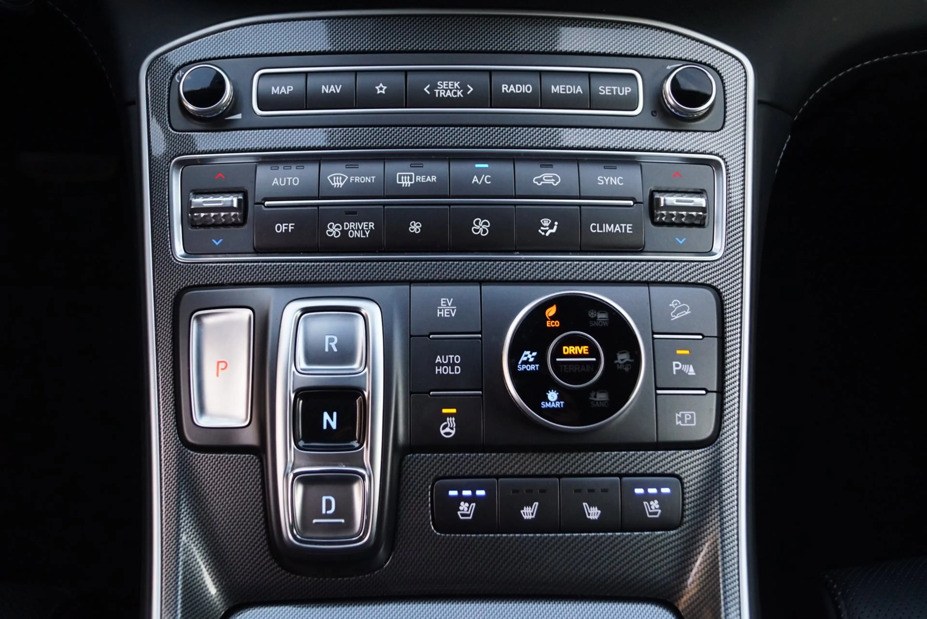 Hyundai SANTA FE 1.6 T-GDI PHEV Premium Autom Leder Sportst Stoel/S — photo 18