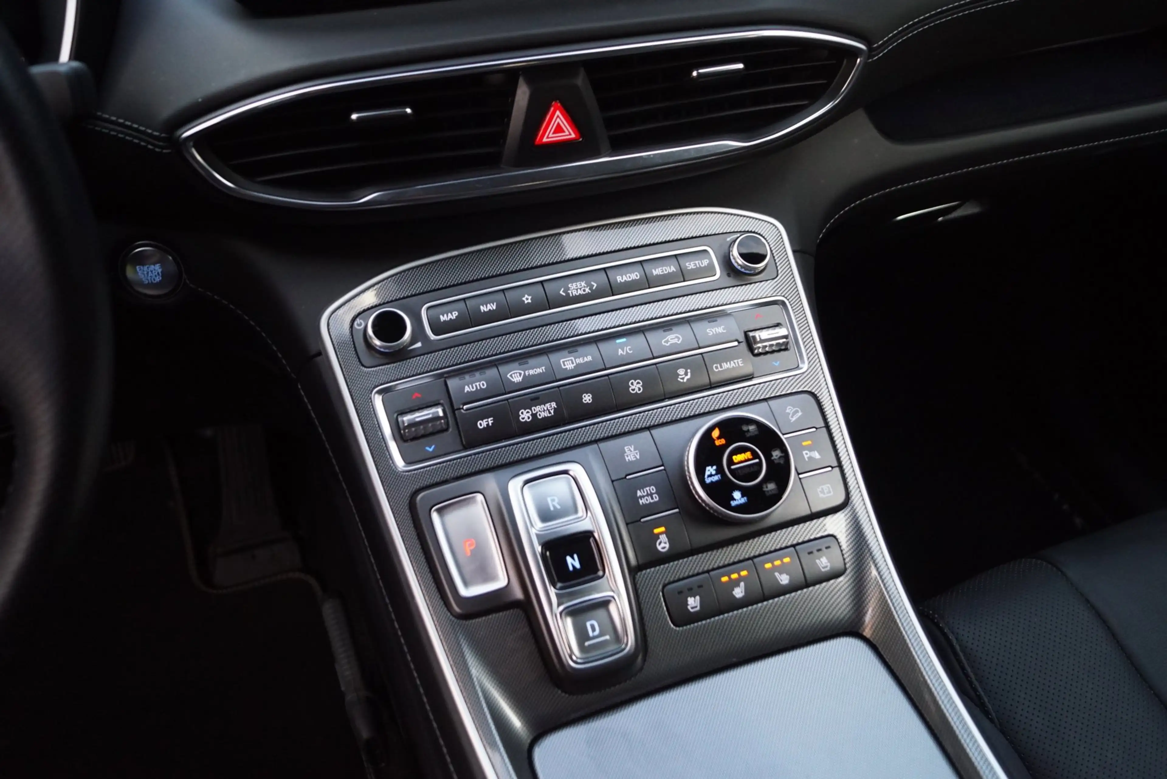 Hyundai SANTA FE 1.6 T-GDI PHEV Premium Autom Leder Sportst Stoel/S — photo 21