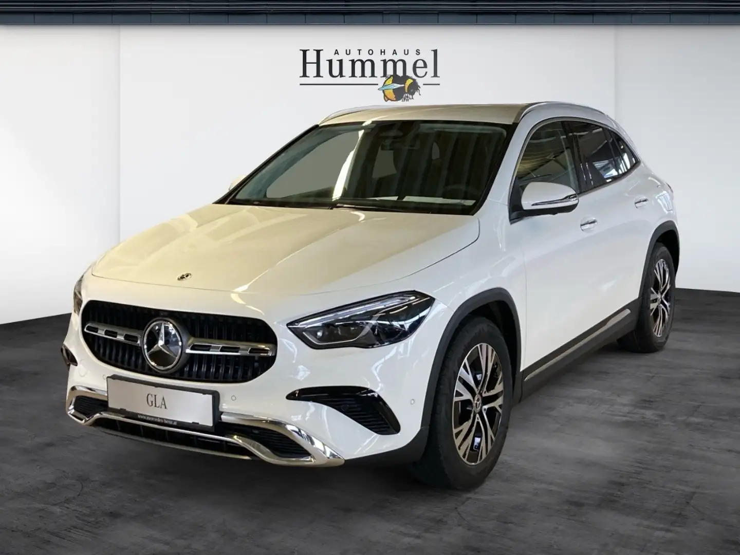 Mercedes-Benz GLA 200 d 4matic Österreich Editon Weiß - 1