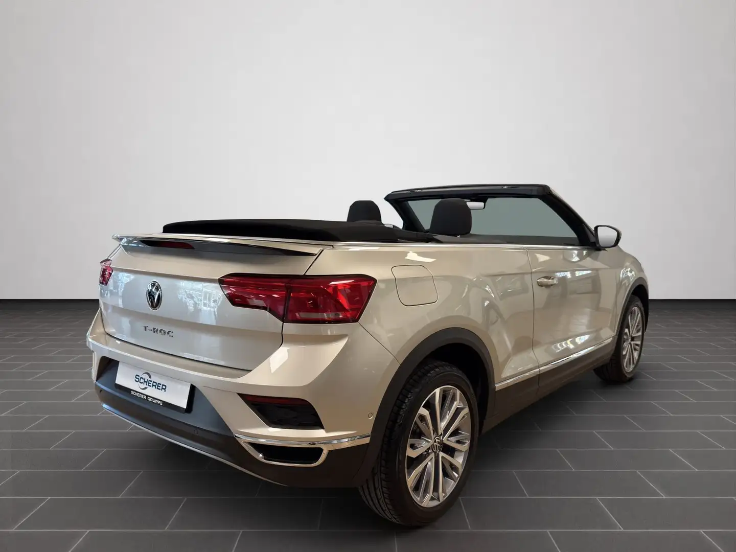 Volkswagen T-Roc 1.5 TSI Style NAVI ACC APP 18" R Plateado - 2