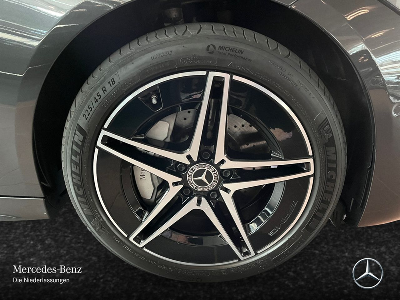 Mercedes-Benz C 400 e 4M AMG+NIGHT+PANO+360+BURMESTER+SITZKLIMA — photo 6