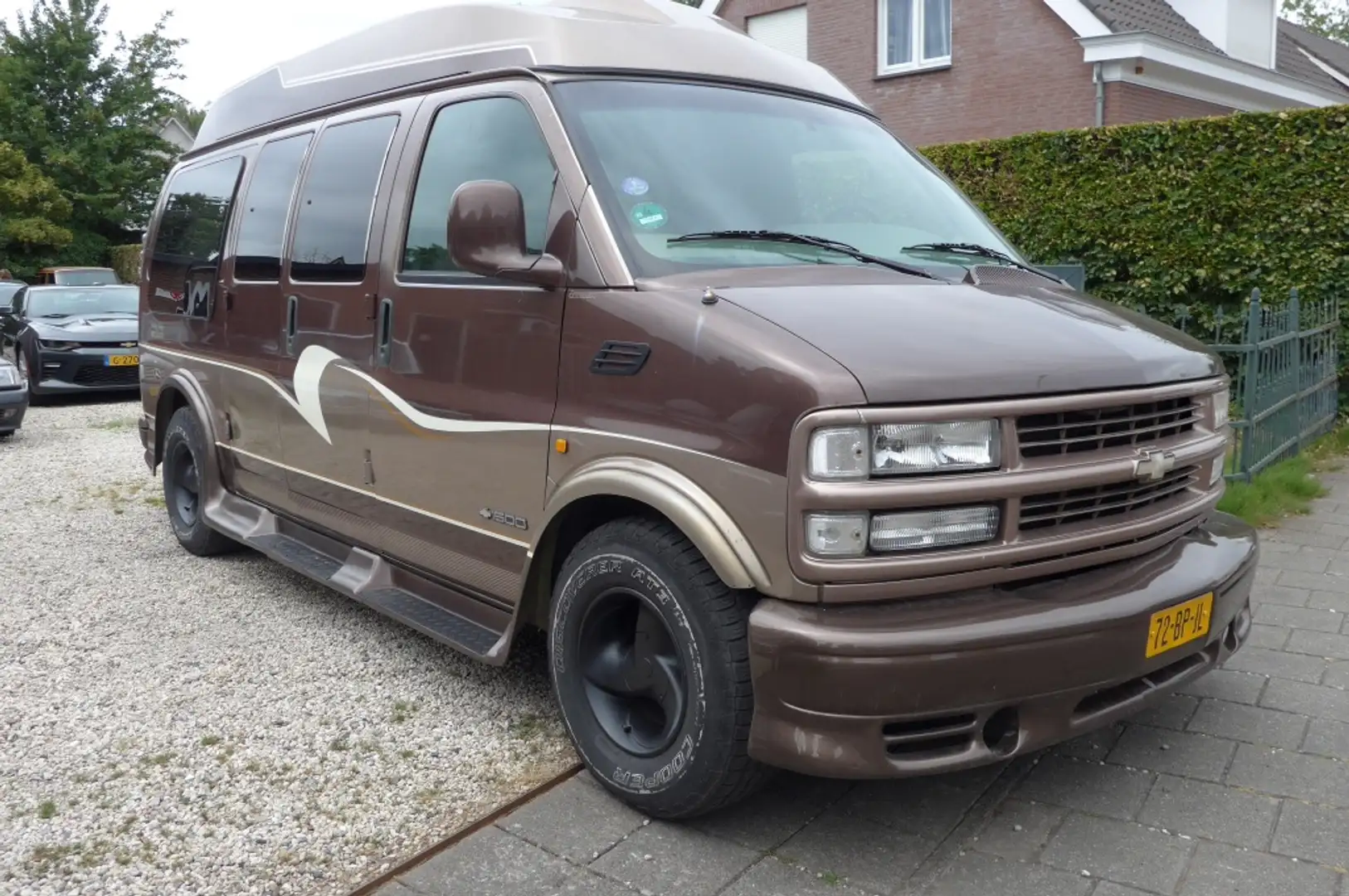 Overig Chevrolet Chevy Van Camper Rocky Ridge Limete Bruin - 1