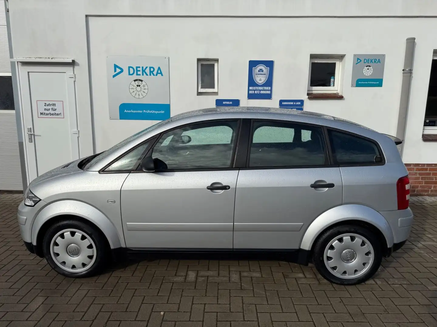 Audi A2 1.4 TDI Silber - 2