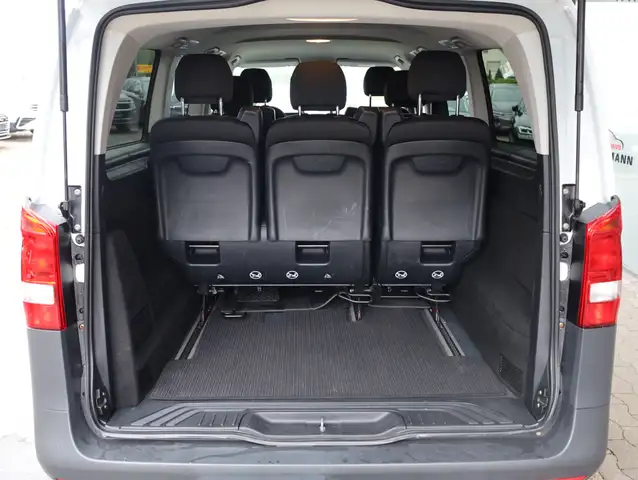 Mercedes-Benz Vito view 12