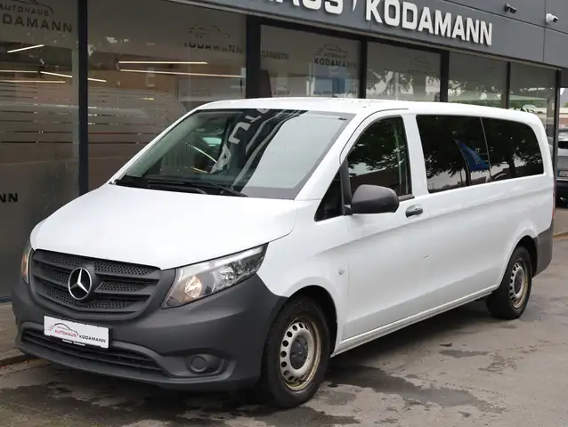 Mercedes-Benz Vito view 5