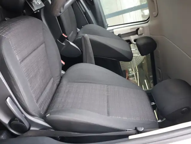 Mercedes-Benz Vito view 14