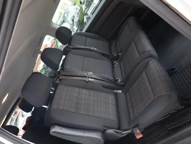 Mercedes-Benz Vito view 15