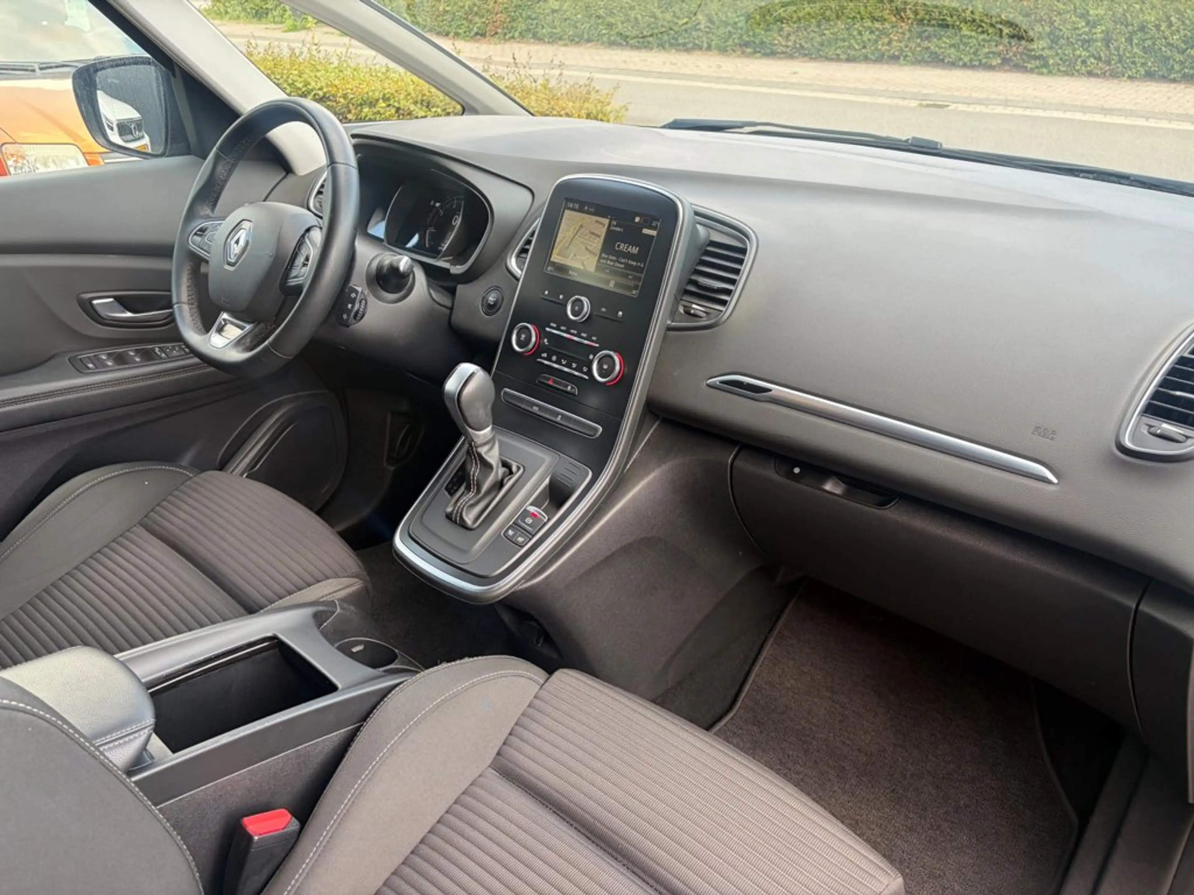Renault Grand Scenic 1.3 TCe Business Zen Automaat, Carplay, ACC, Clima — photo 5