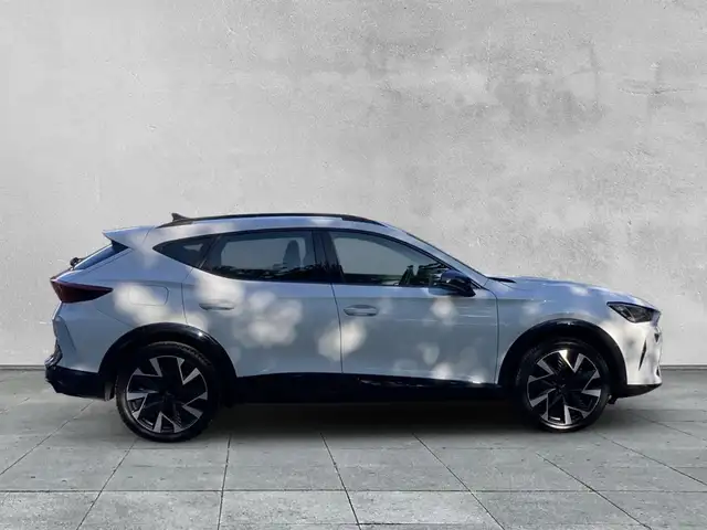 Cupra Formentor view 6