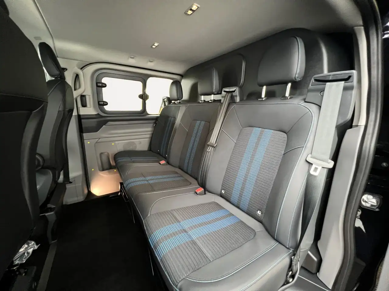 Ford Transit Custom 2026 — фото 12