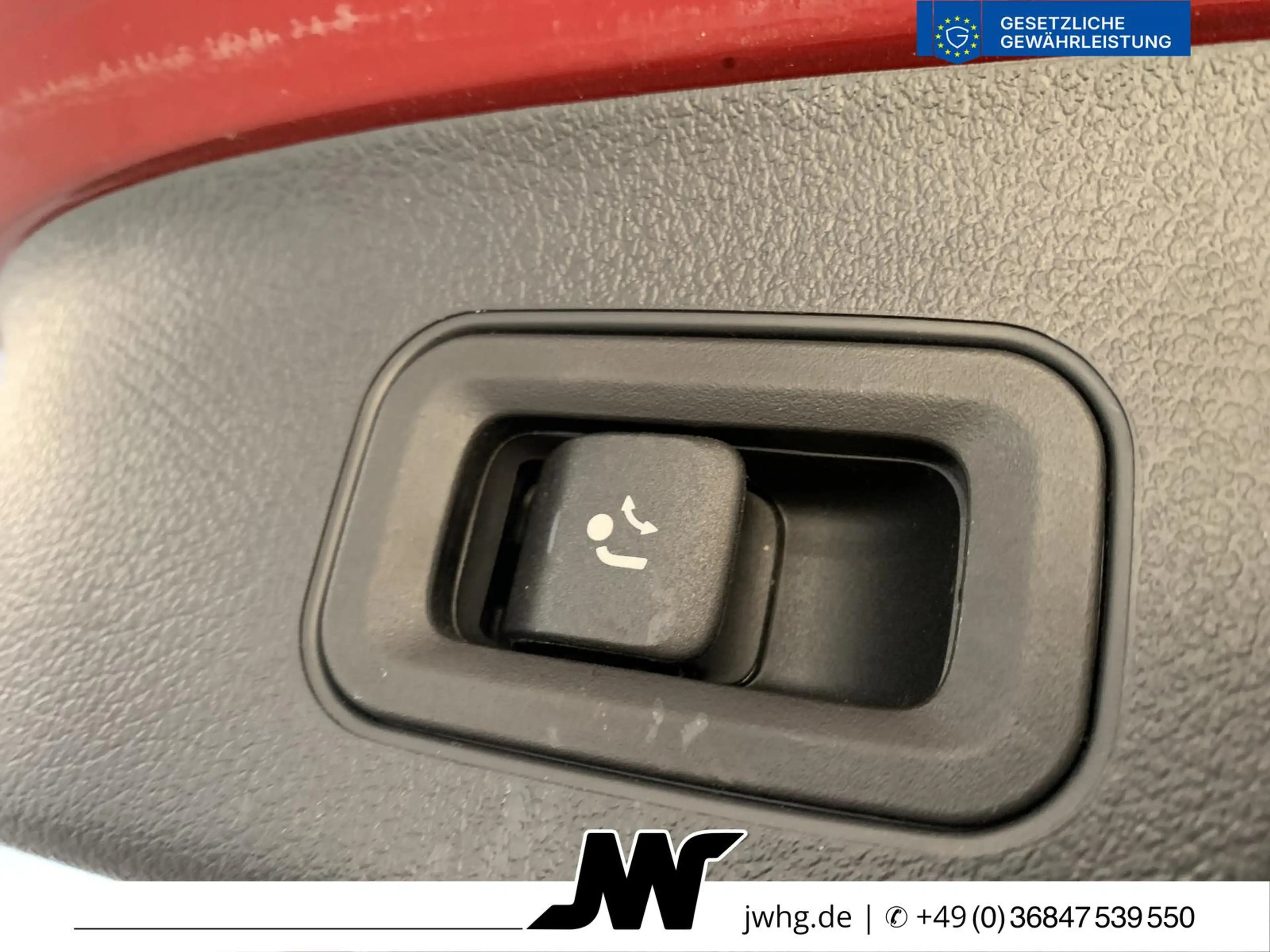 Mercedes-Benz EQA 300 4M Progressive Widescr 360K Distr+Memory — photo 9