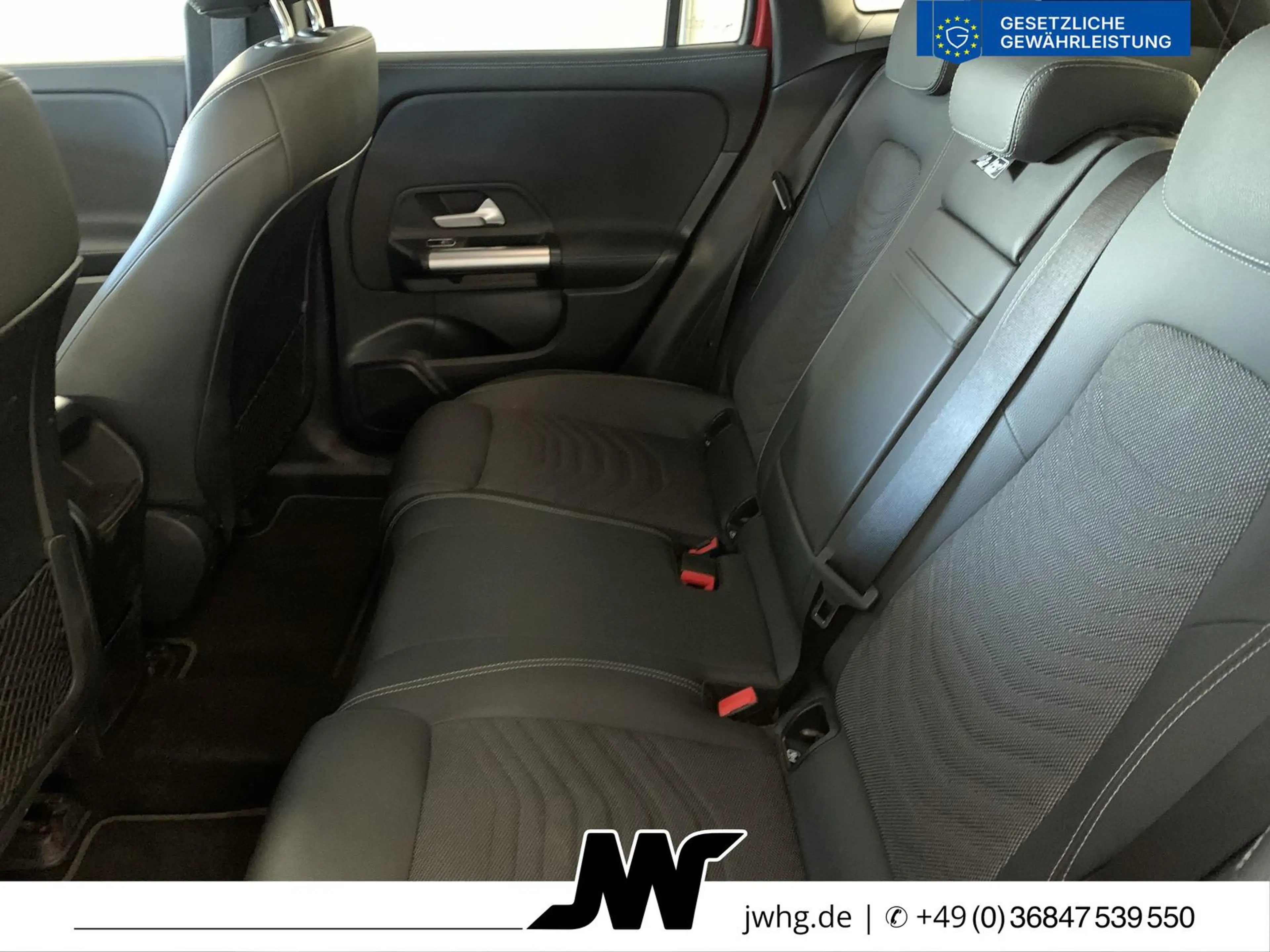Mercedes-Benz EQA 300 4M Progressive Widescr 360K Distr+Memory — photo 11