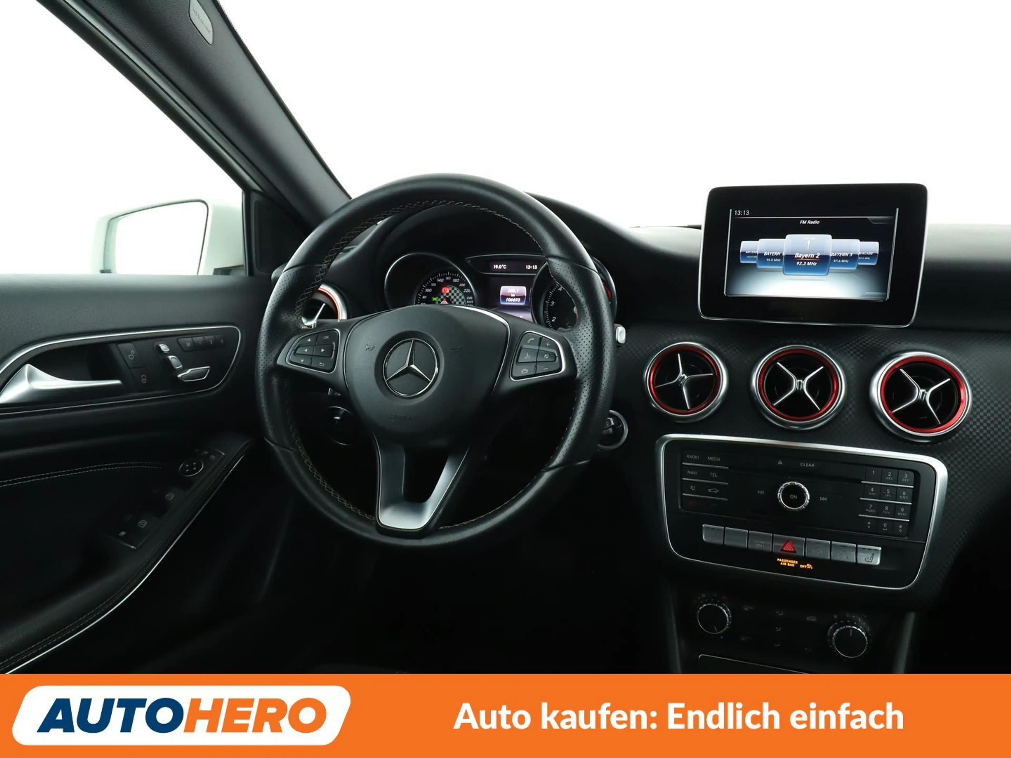 Mercedes-Benz A 200 A 200 BlueEfficiency Urban Aut.*NAVI*LED*CAM*TEMPO — photo 13