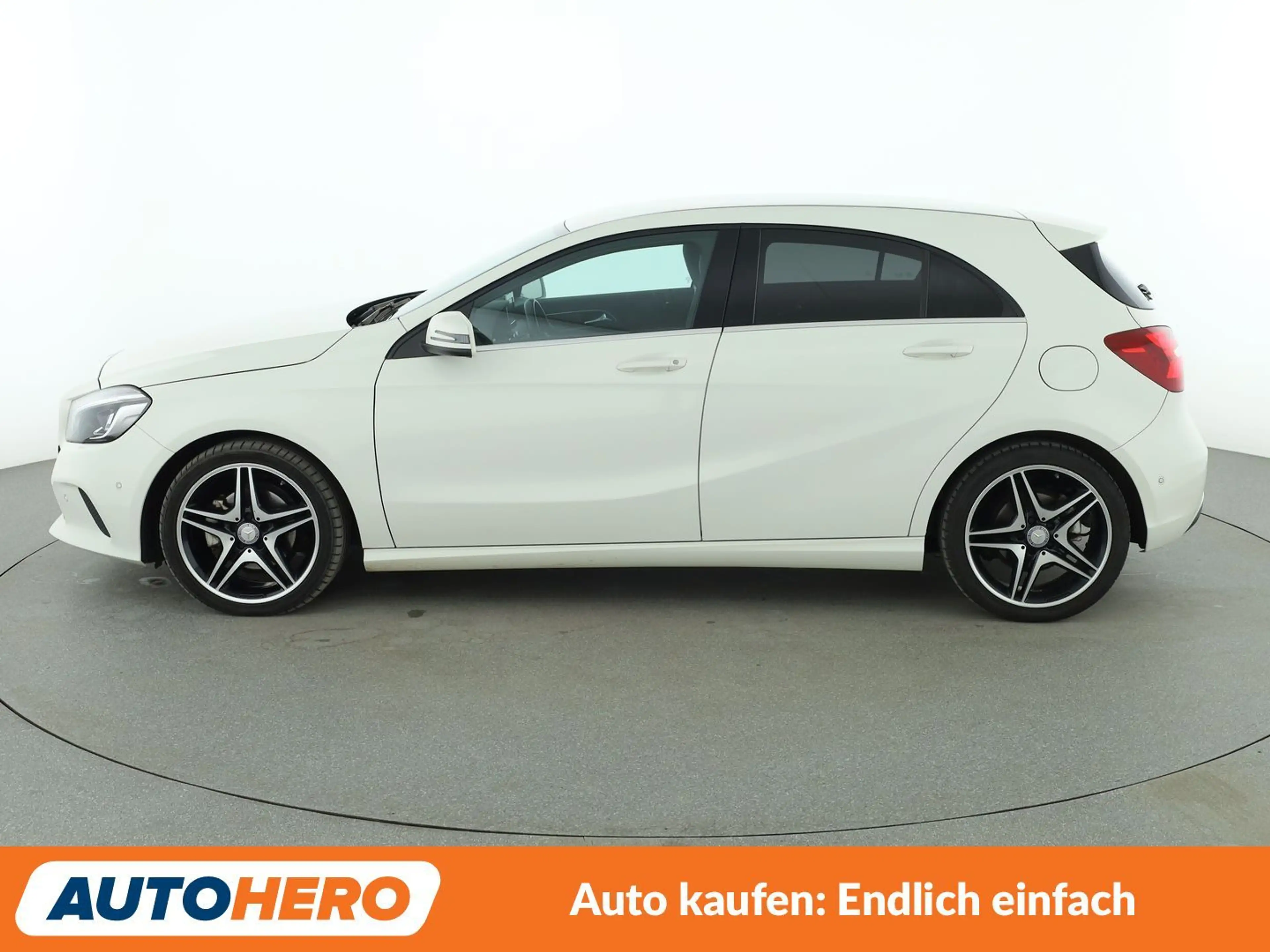Mercedes-Benz A 200 A 200 BlueEfficiency Urban Aut.*NAVI*LED*CAM*TEMPO — photo 3