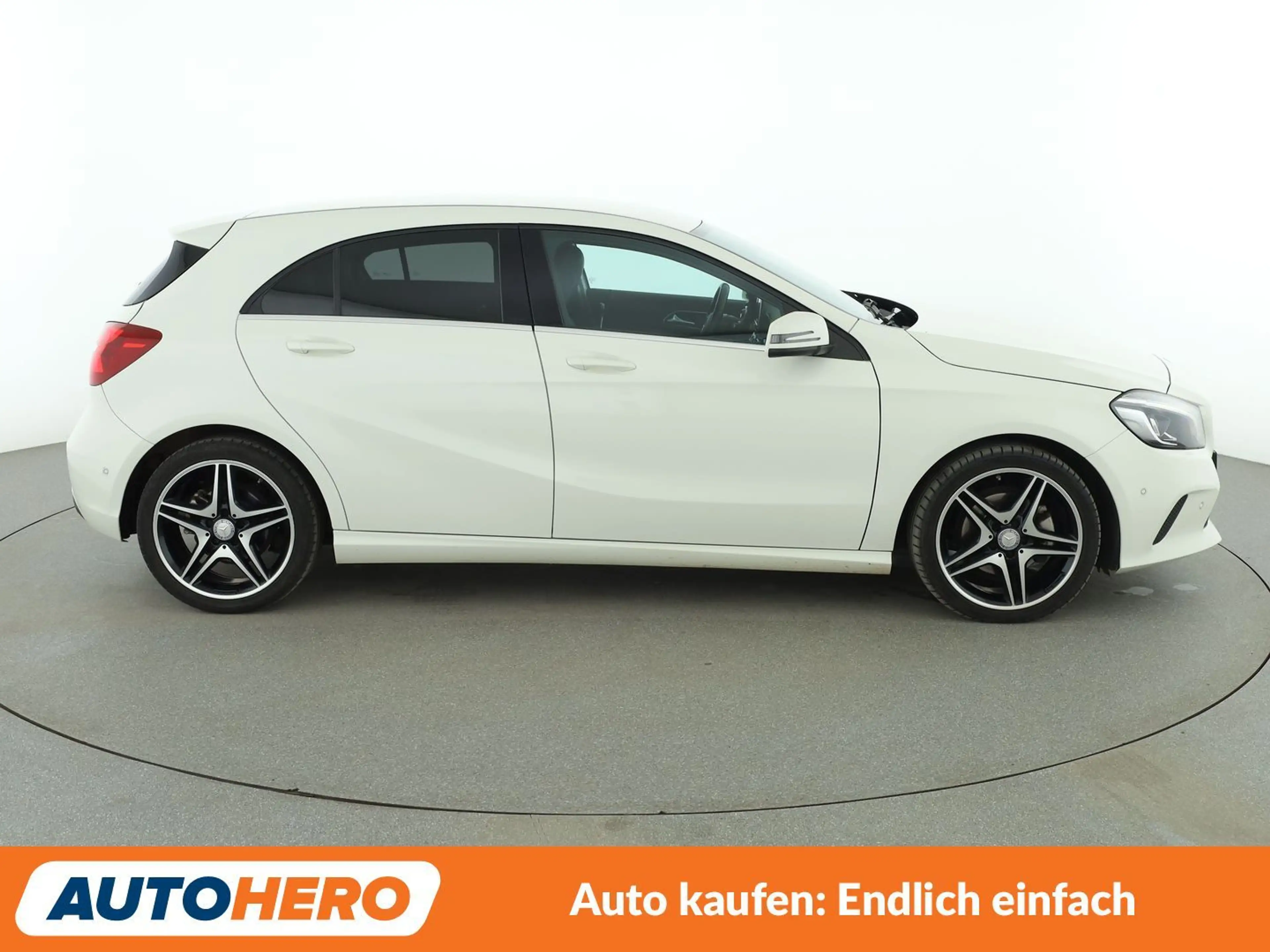 Mercedes-Benz A 200 A 200 BlueEfficiency Urban Aut.*NAVI*LED*CAM*TEMPO — photo 7