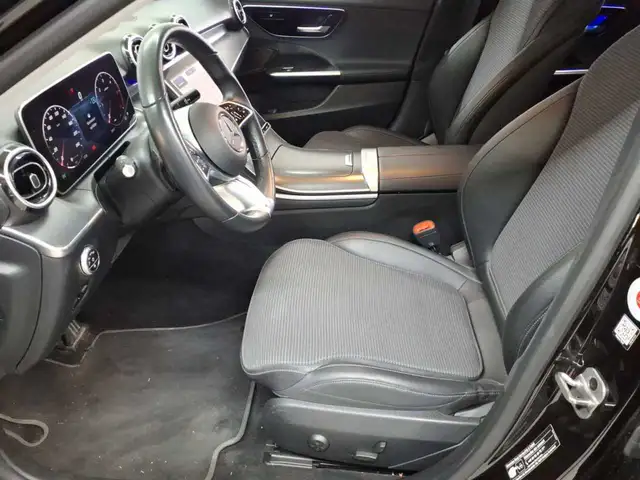 Mercedes-Benz C-Class view 7