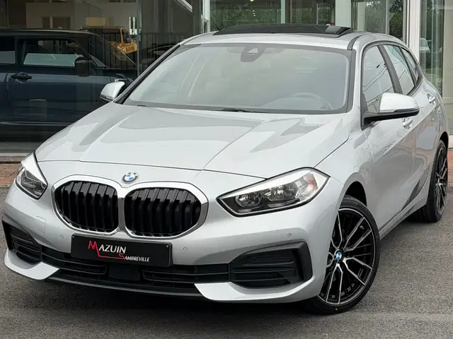 BMW 116 dA * Boite Auto * Toit Ouvrant * Jantes M * CarPlay * Garantie 1an *