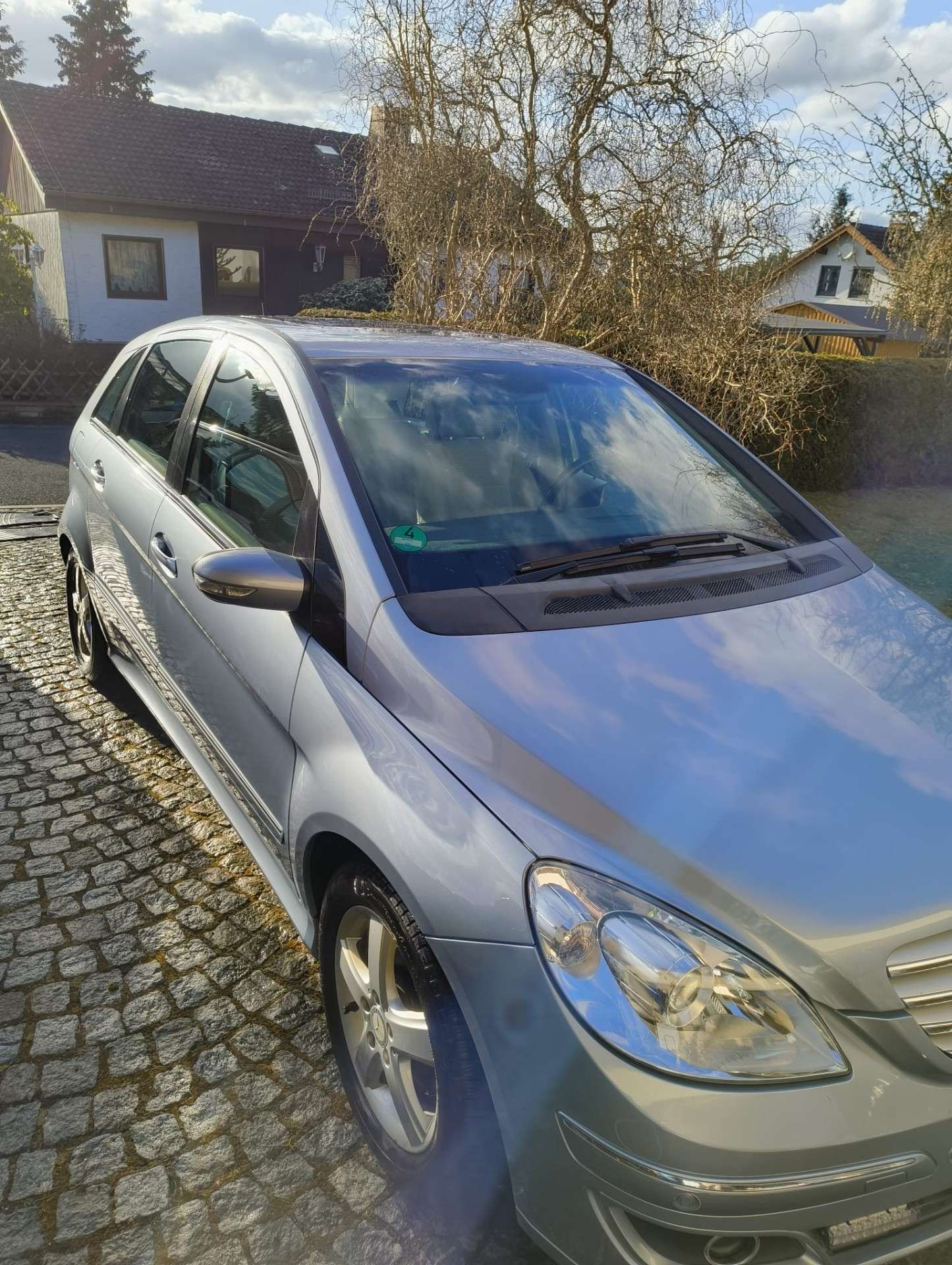 Second hand Mercedes Benz B-Class 200