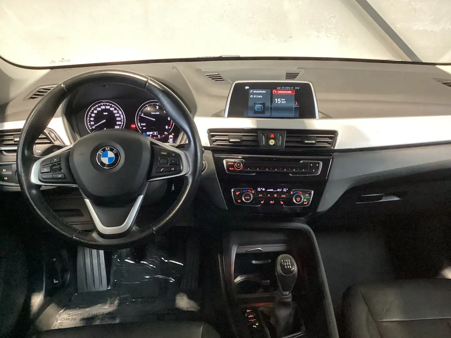 BMW X1 2.0d/1steEig/104000km/Leder/pdcV&A/Cruise/Alu/Navi Gris - 2
