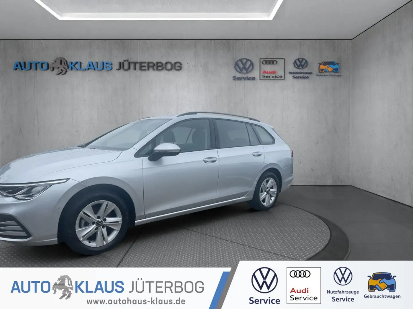 Volkswagen Golf Variant Golf VIII (8) Variant Life 1.5 eTSI Bluetooth Navi Argent - 1