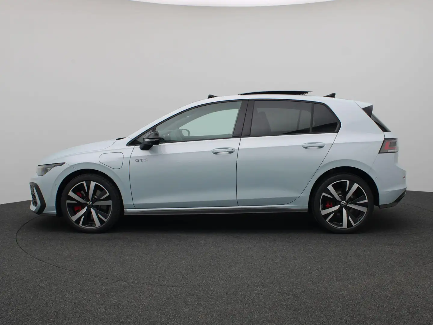 Volkswagen Golf GTE 1.5 eHybrid 272PK DSG Pano-Schuifdak, Black Style, Bleu - 2