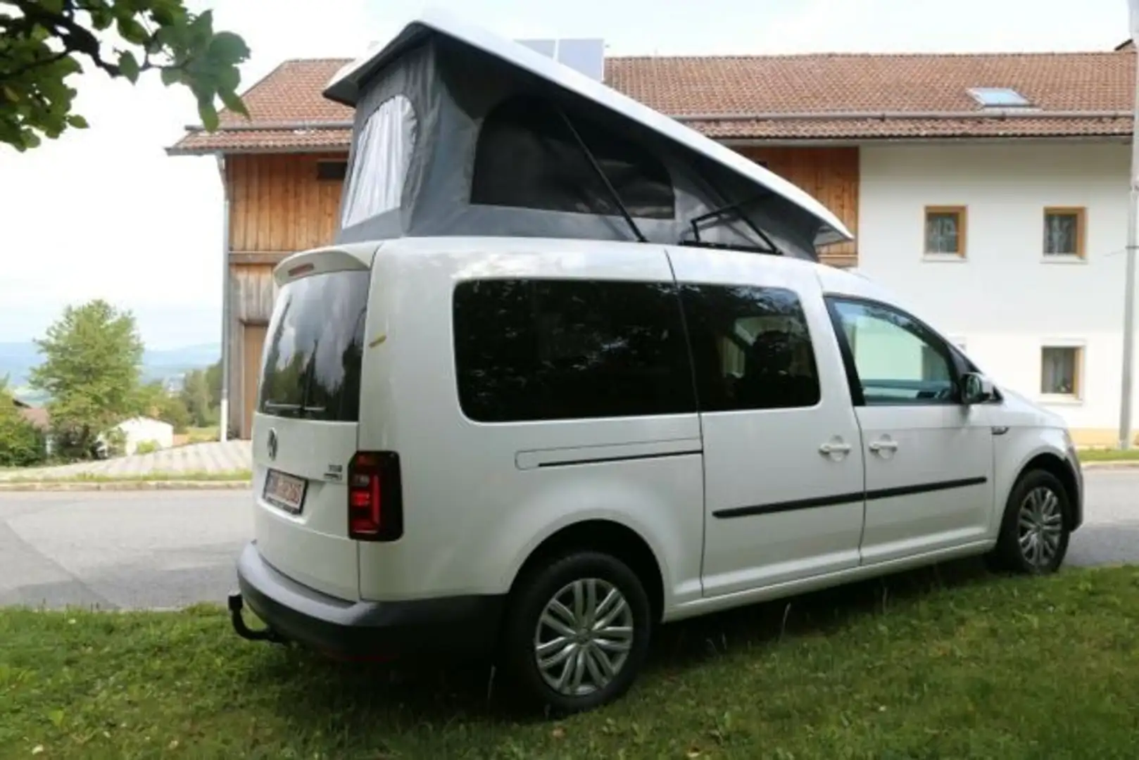 Volkswagen Caddy Maxi Camper 2,0 TDI  ähnl. California 218 Weiß - 1