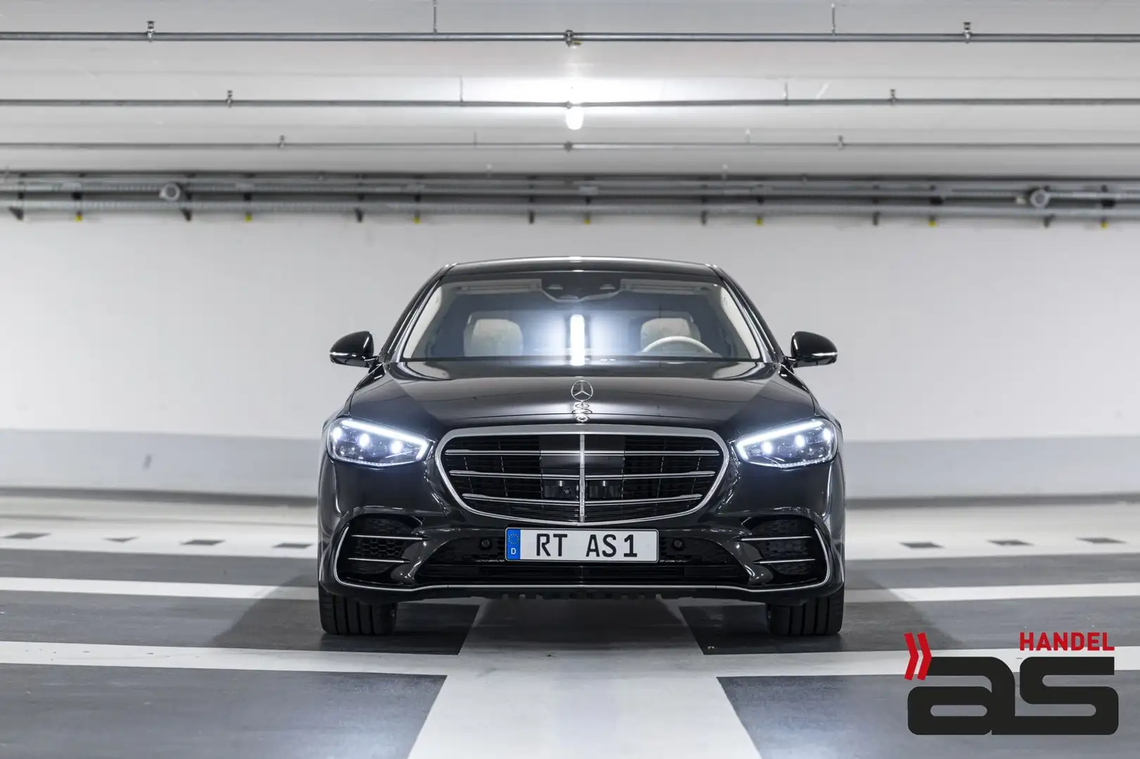 Mercedes-Benz S 580 4M L|DriveP|First|Chauff|Execut|Pano|3xTV| Nero - 2