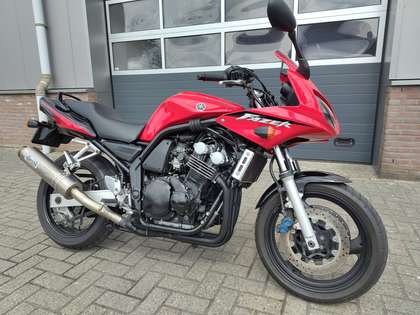 Yamaha FZS 600 Fazer