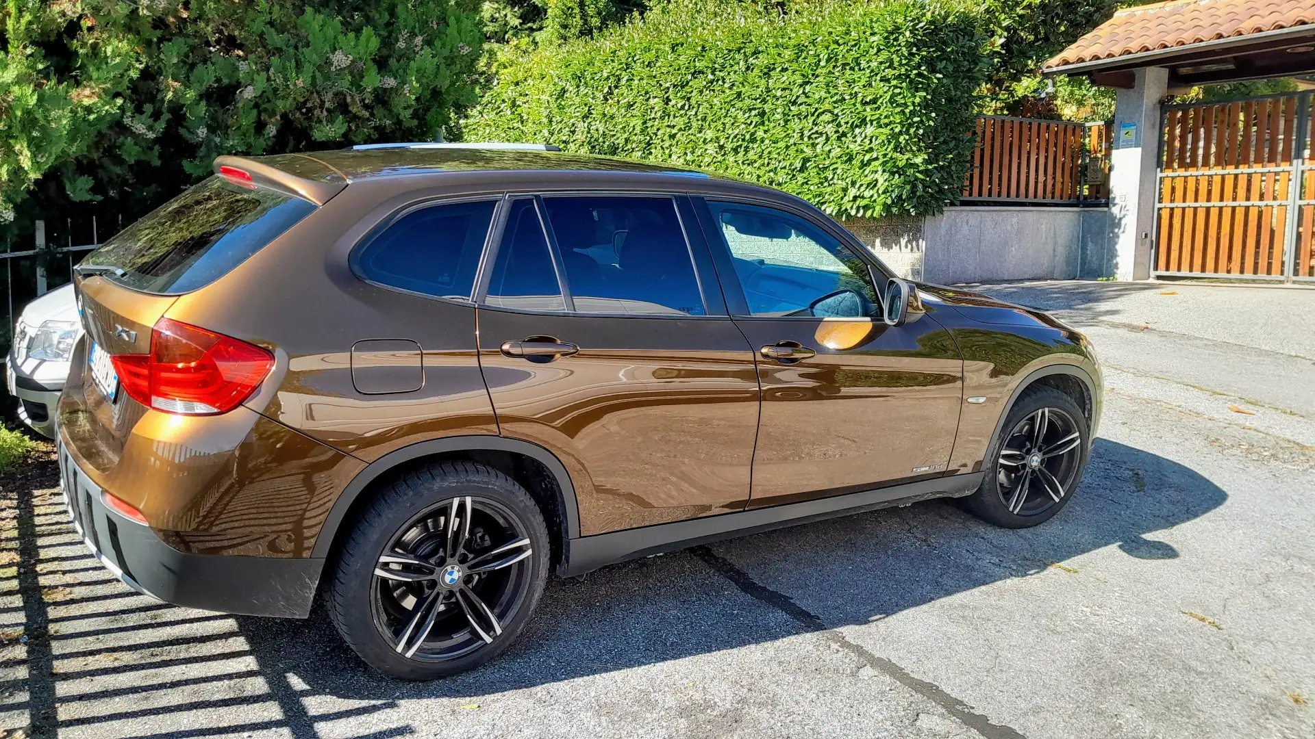 BMW X1 Sdrive 18d Marrone - 2